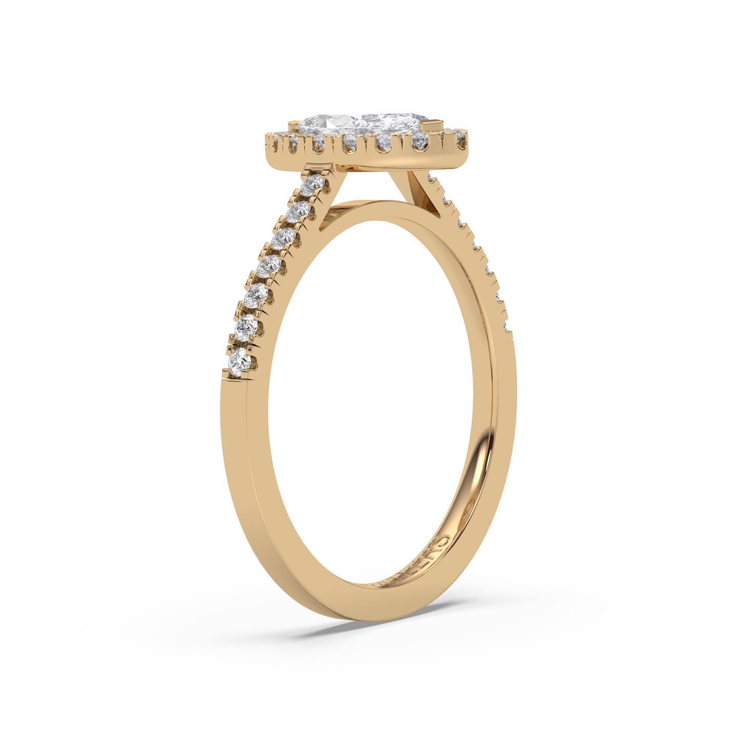 Halo-ring med marquiseslipad diamant och sidostenar, i rödguld, tidlös elegans